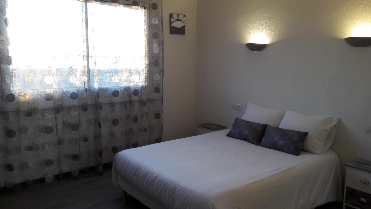 Chez Nous Hotel Fitou Exterior foto